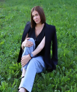 Частная массажистка Ася 