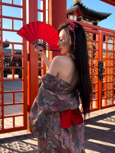 Частная массажистка Саяна 