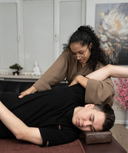 Частная массажистка Жаклин 