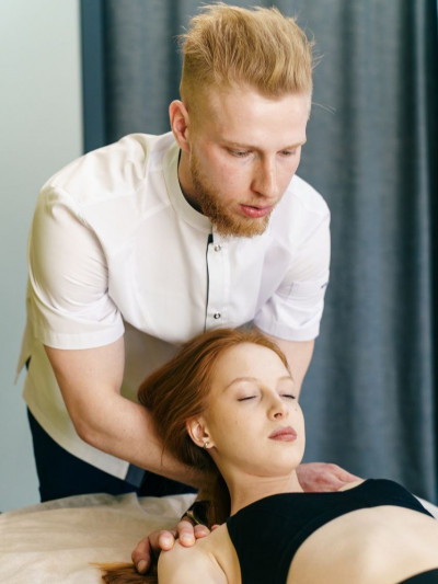 Частный массажист Дмитрий 